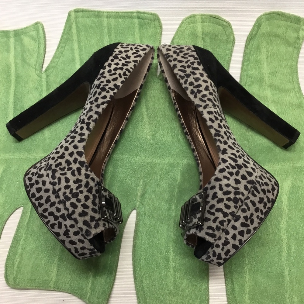BCBGeneration Suede Leather Platforms. - Picture 6 of 8